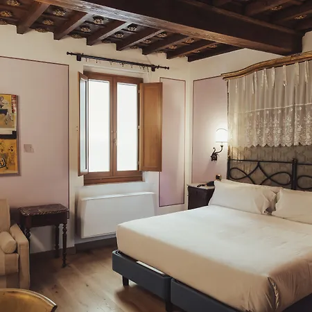 Hotel Ii Guelfo Bianco